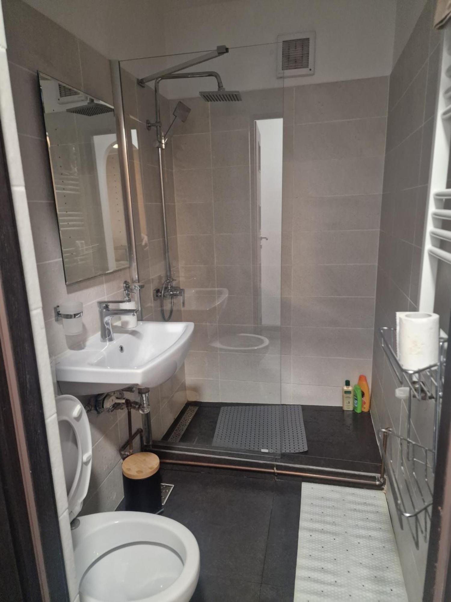 Apartament Gara De Nord 부쿠레슈티 외부 사진
